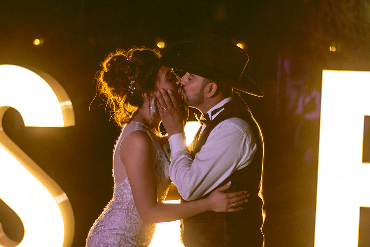 Beauty Shot Photo & Films