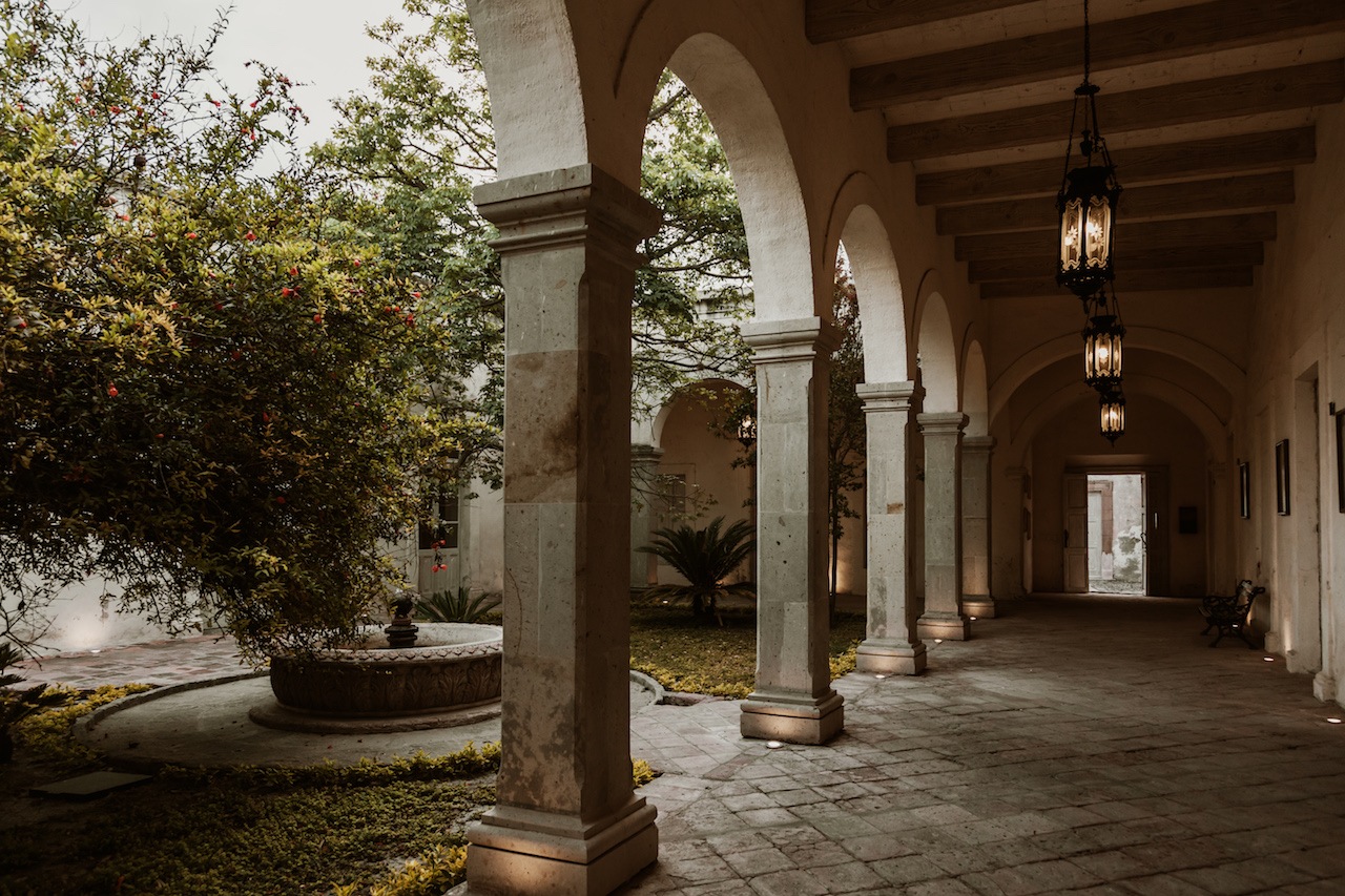 HACIENDA SANTA ANA Y LOBOS