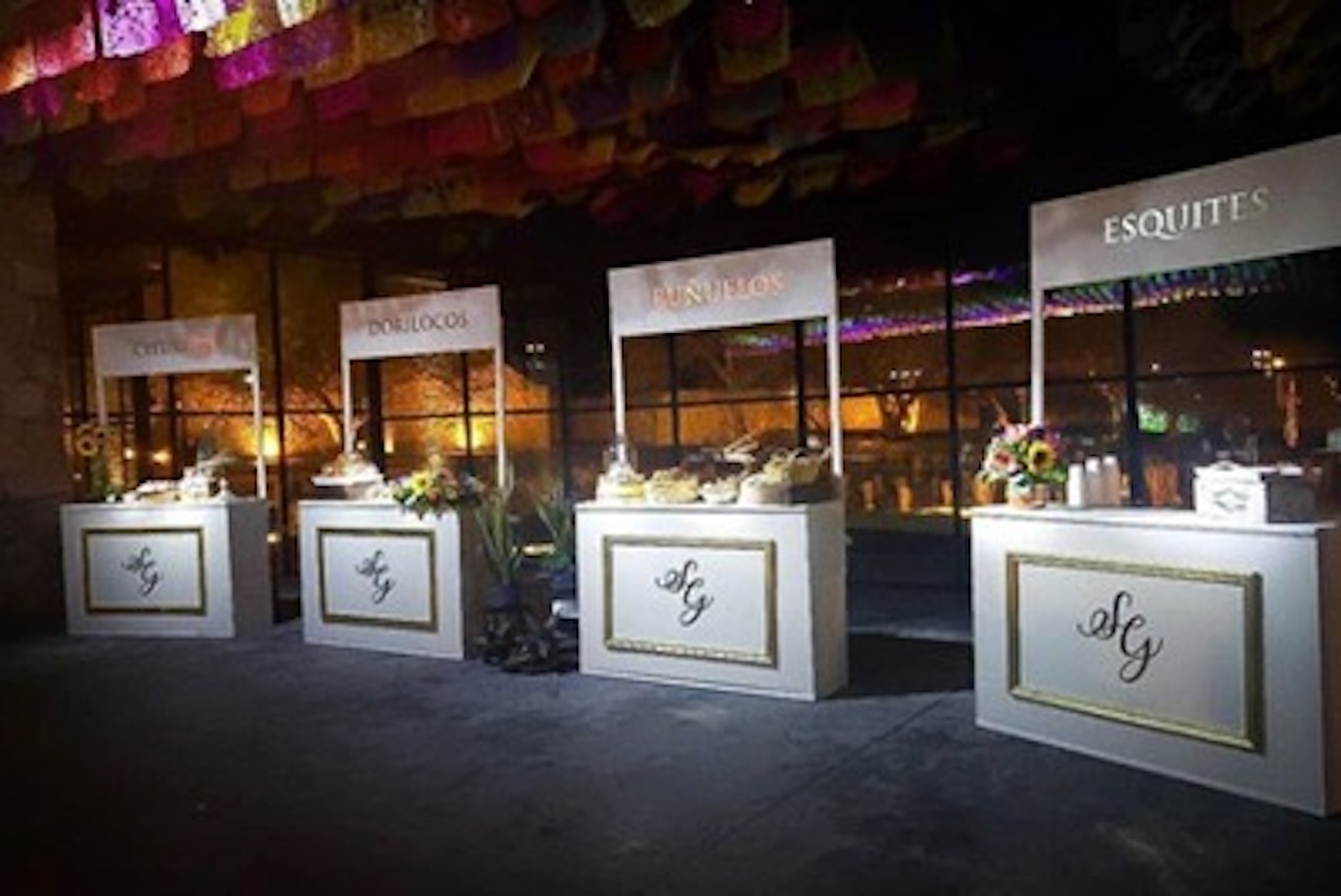 SARO  PAPELERIA NUPCIAL Y CANDY BAR